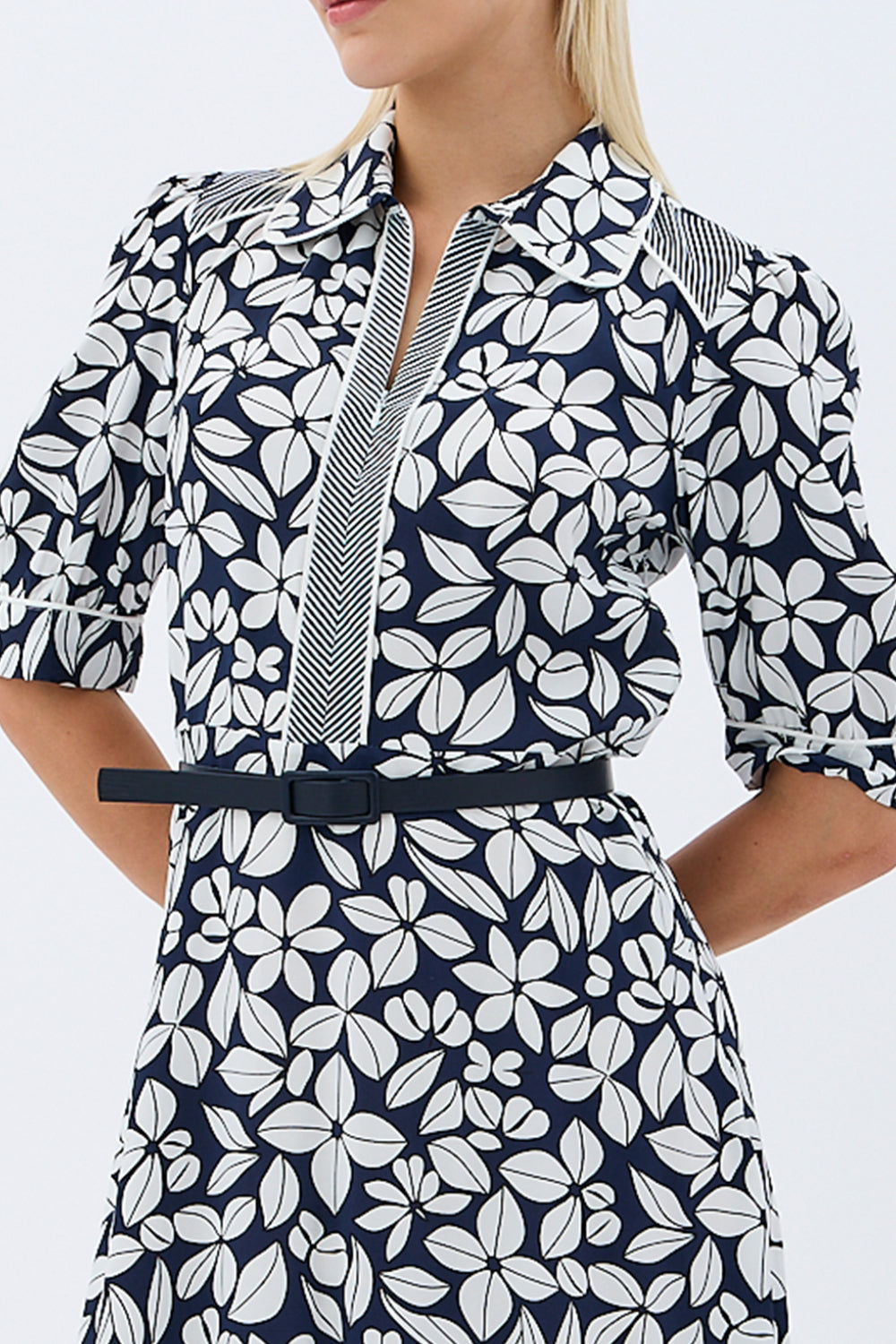 Diagonal-Yaprak Desenli Kemerli Gömlek Elbise-Elbise-13-Milagron.com