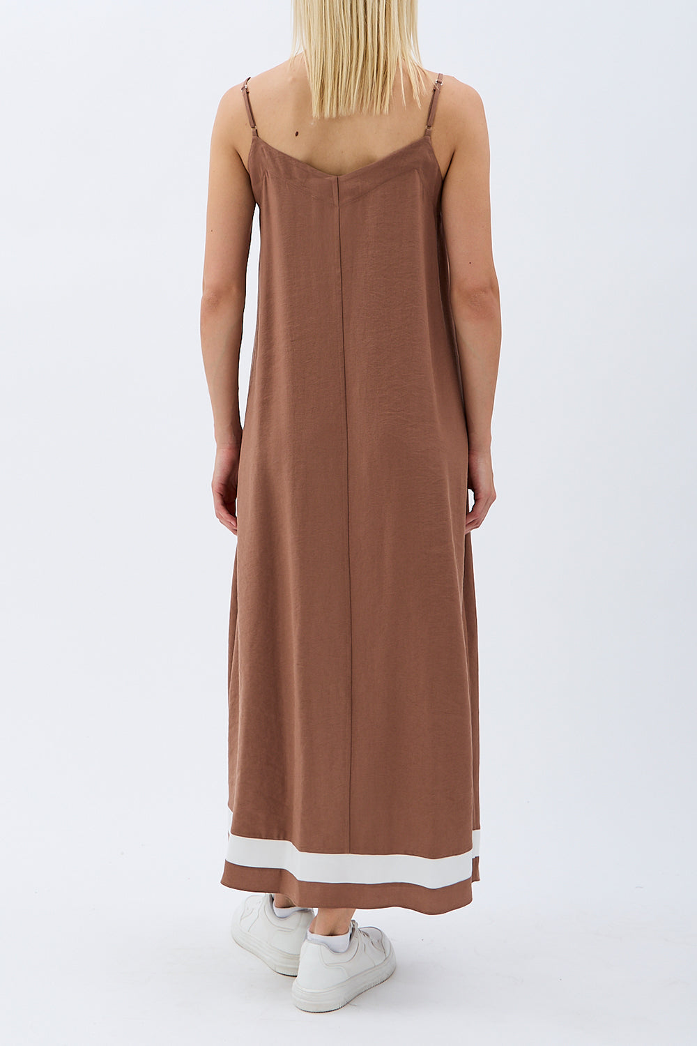 Diagonal-Yırtmaçlı Salaş Elbise (Kahverengi)-Elbise-3-Milagron.com