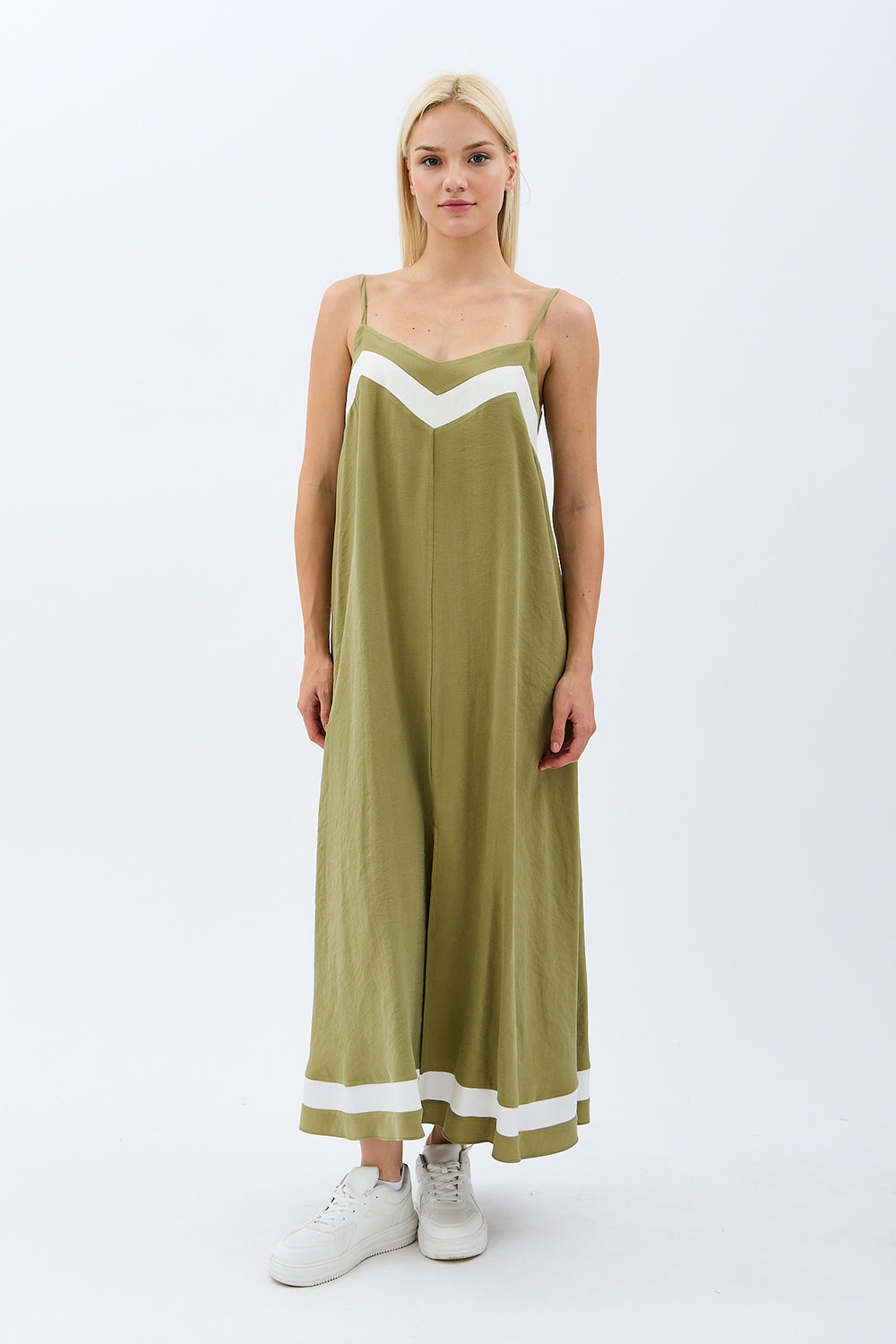 Diagonal-Yırtmaçlı Salaş Elbise-Elbise-4-Milagron.com