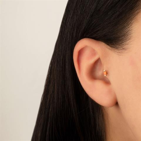 Dianora Piercing-14 Ayar Altın Turuncu Baget Taşlı Minimal Tragus Piercing-Renkli Taşlar Koleksiyonu-2-Milagron.com
