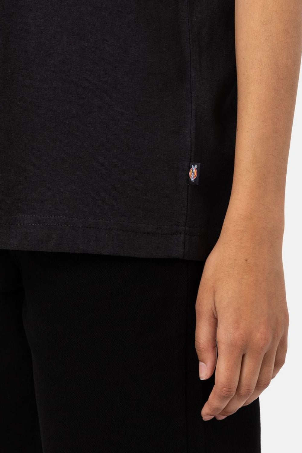 Dickies-Summerdale SS Tee Black-T-Shirts-5-Milagron.com