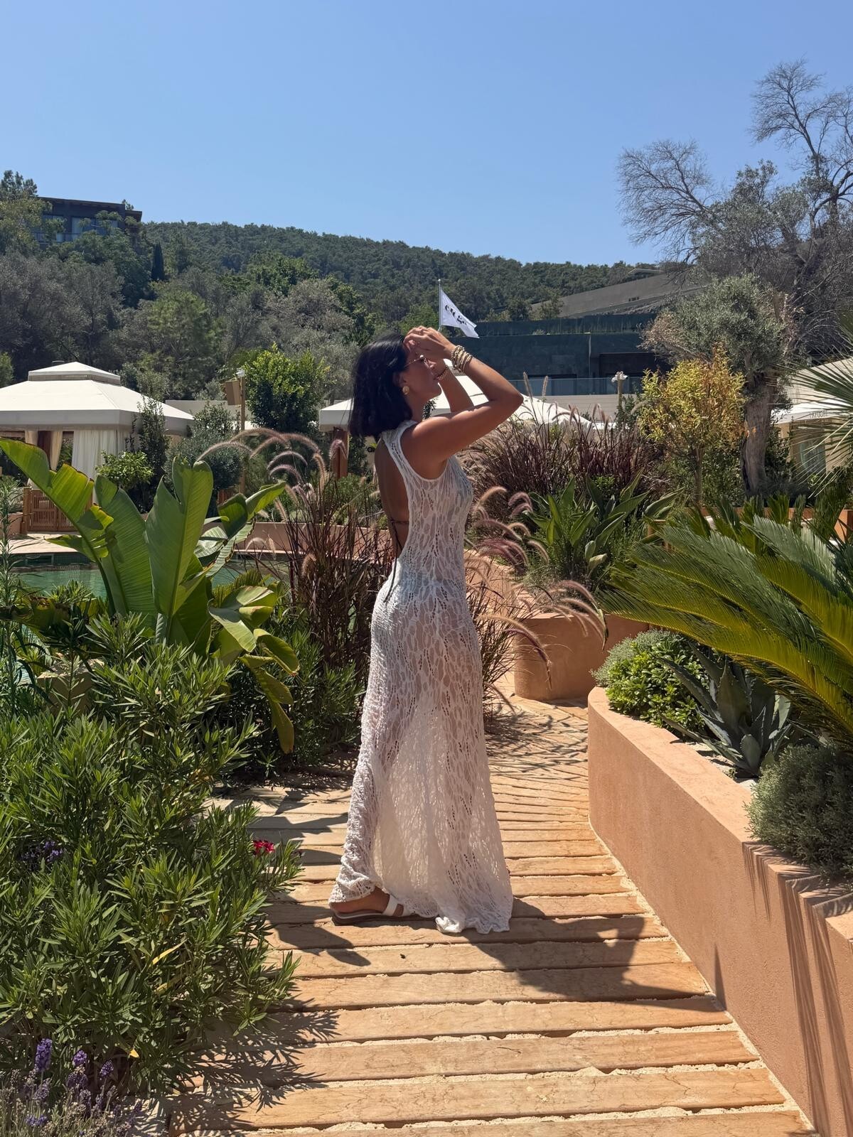 Vera Lace Beach Dress