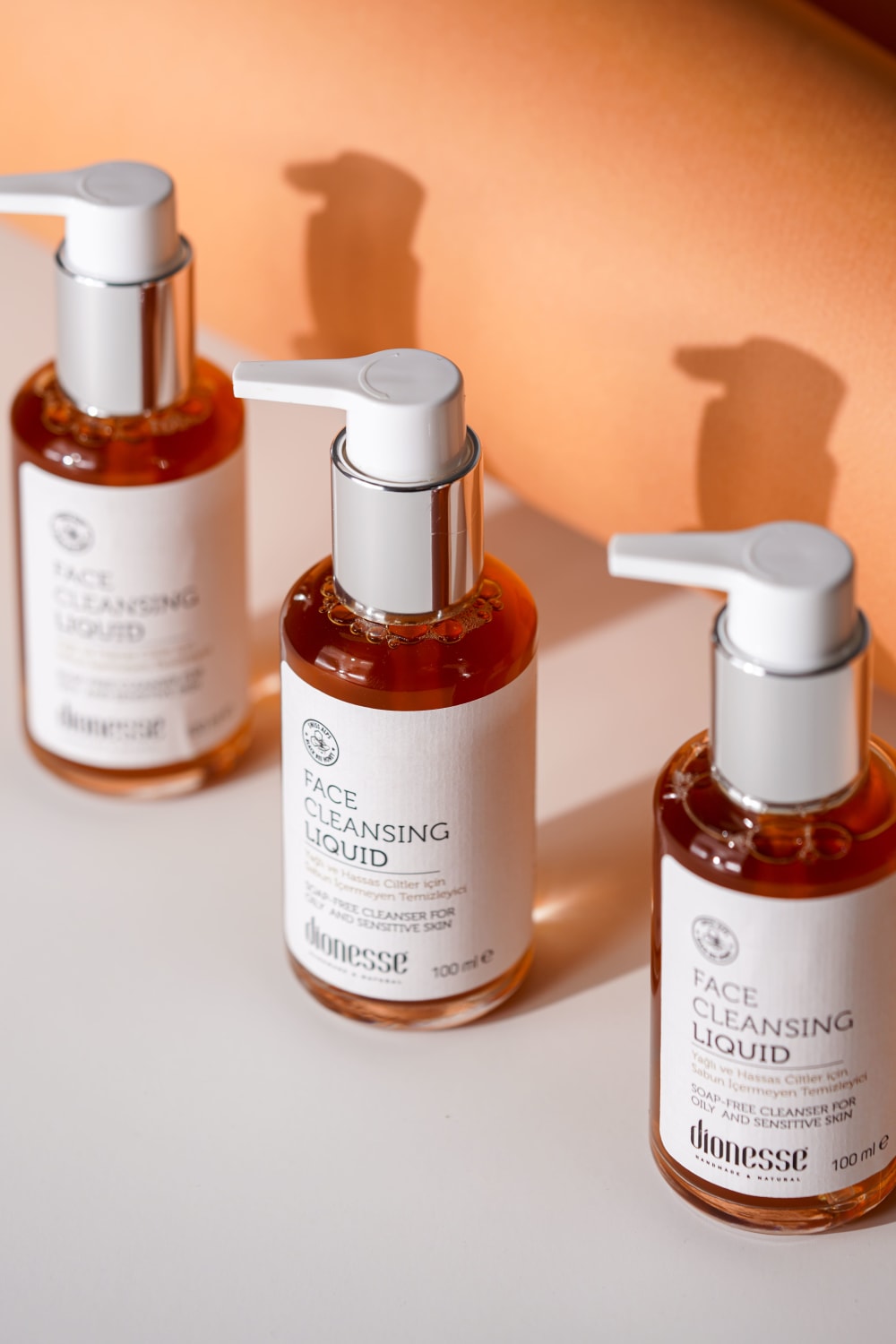 Dionesse-Face Cleansing Liquid - Swiss Alps Black Bee Honey-Yüz Temizleme Jeli-6-Milagron.com