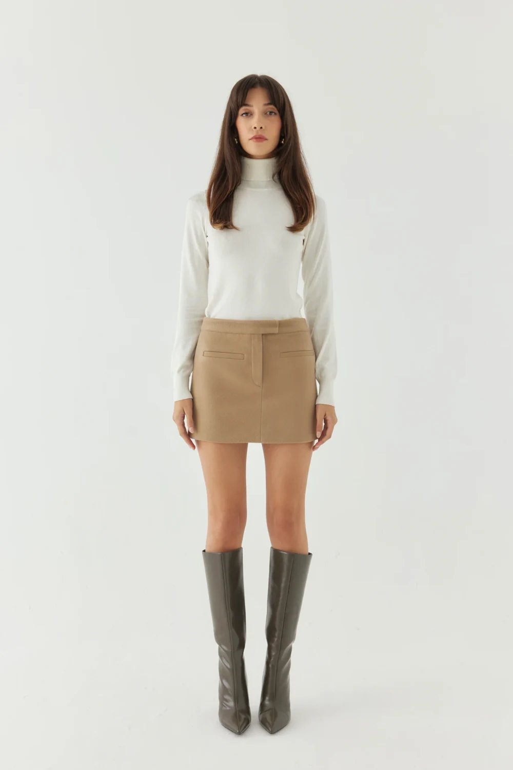 Disq London-The Tailored Mini Skirt-Etek-1-Milagron.com