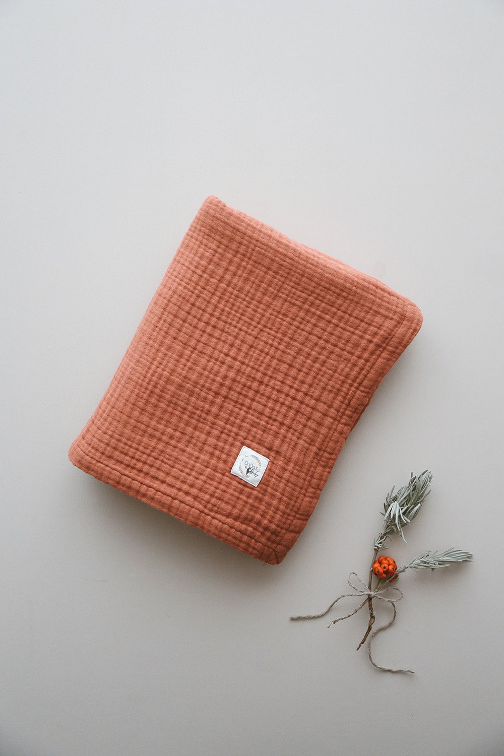 DoDo'S Baby-Dört Katli Ki̇remi̇t Renk Düz Desen Organi̇k Müsli̇n Örtü-Yatak Örtüsü-6-Milagron.com