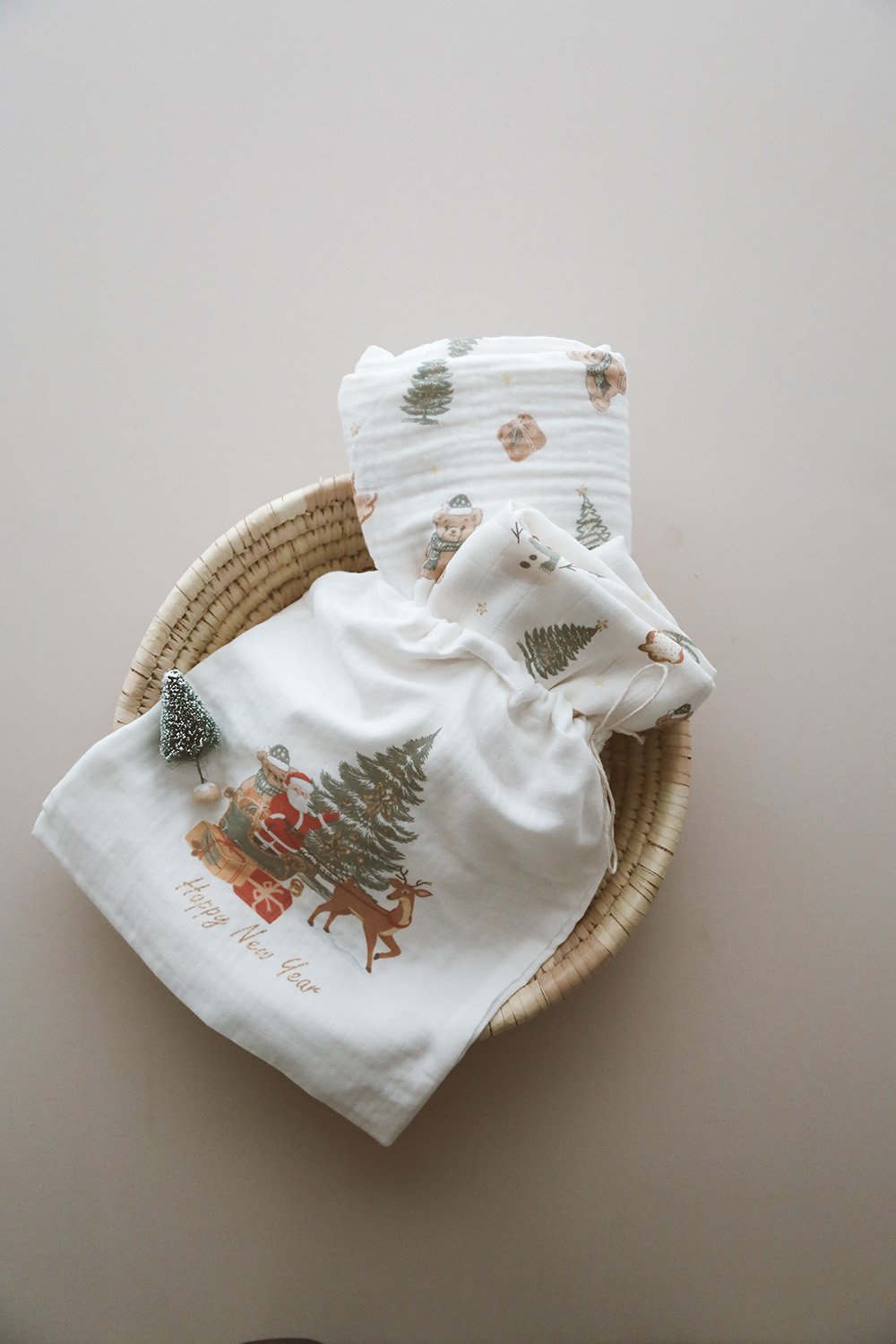 DoDo'S Baby-Dört Katli Ve İki̇ Katli Yilbaşi Özel Koleksi̇yon Noel Temali Organi̇k Bebek Müsli̇n Örtü-Yatak Örtüsü-4-Milagron.com