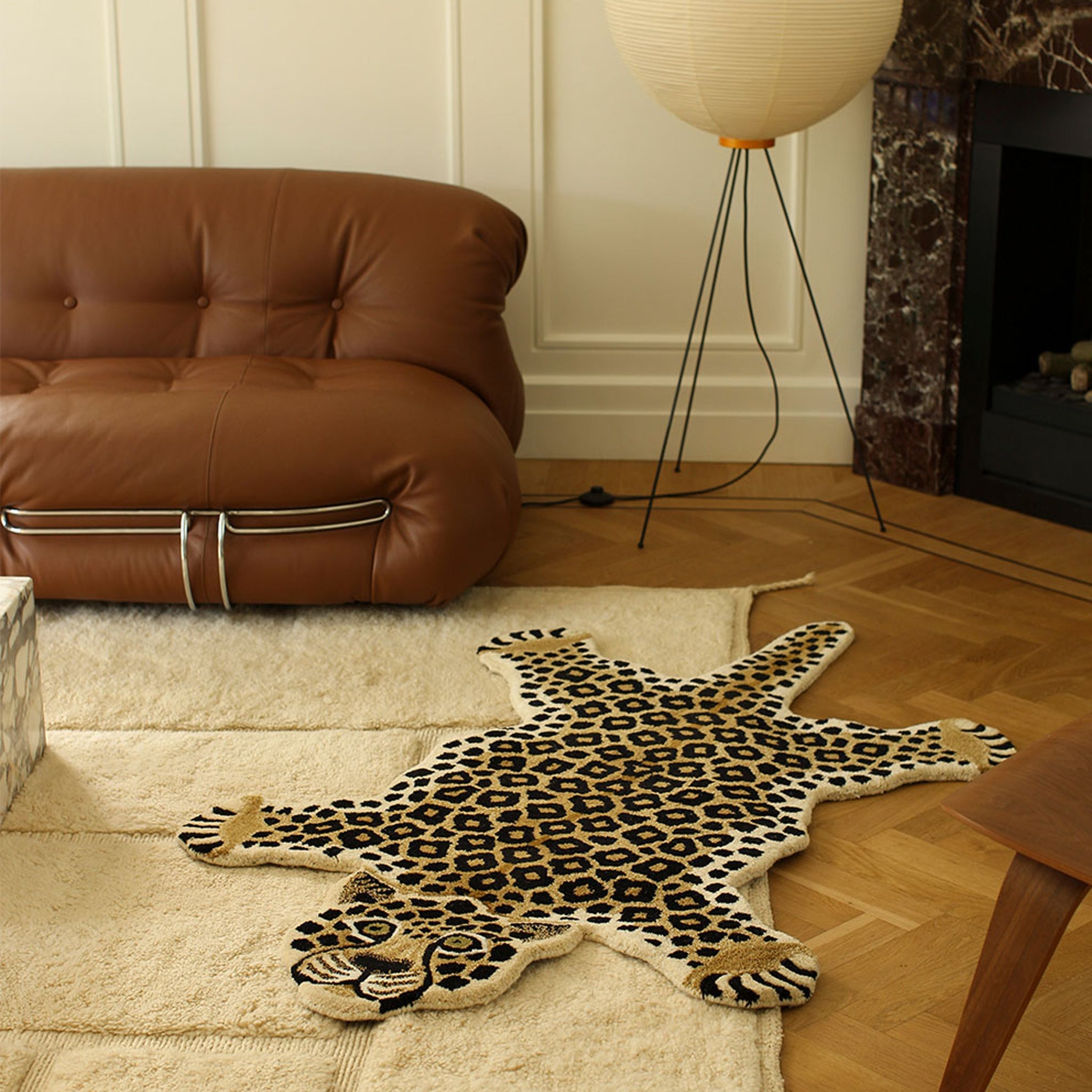 Çılgın Leopar Figürlü Büyük Boy Halı ( 150Cm X 90Cm )