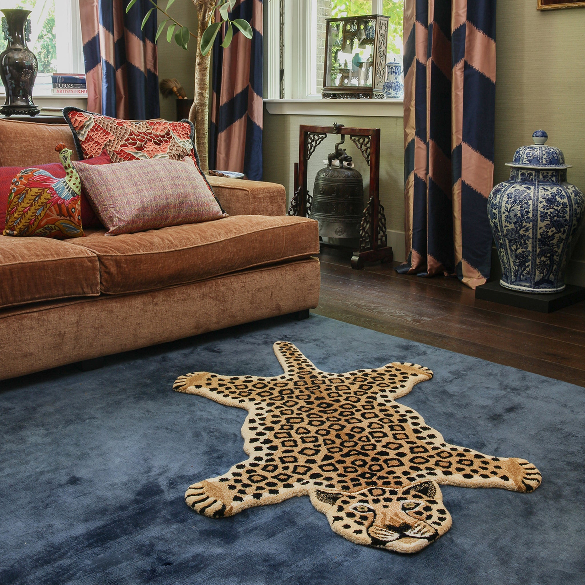 Çılgın Leopar Figürlü Büyük Boy Halı ( 150Cm X 90Cm )