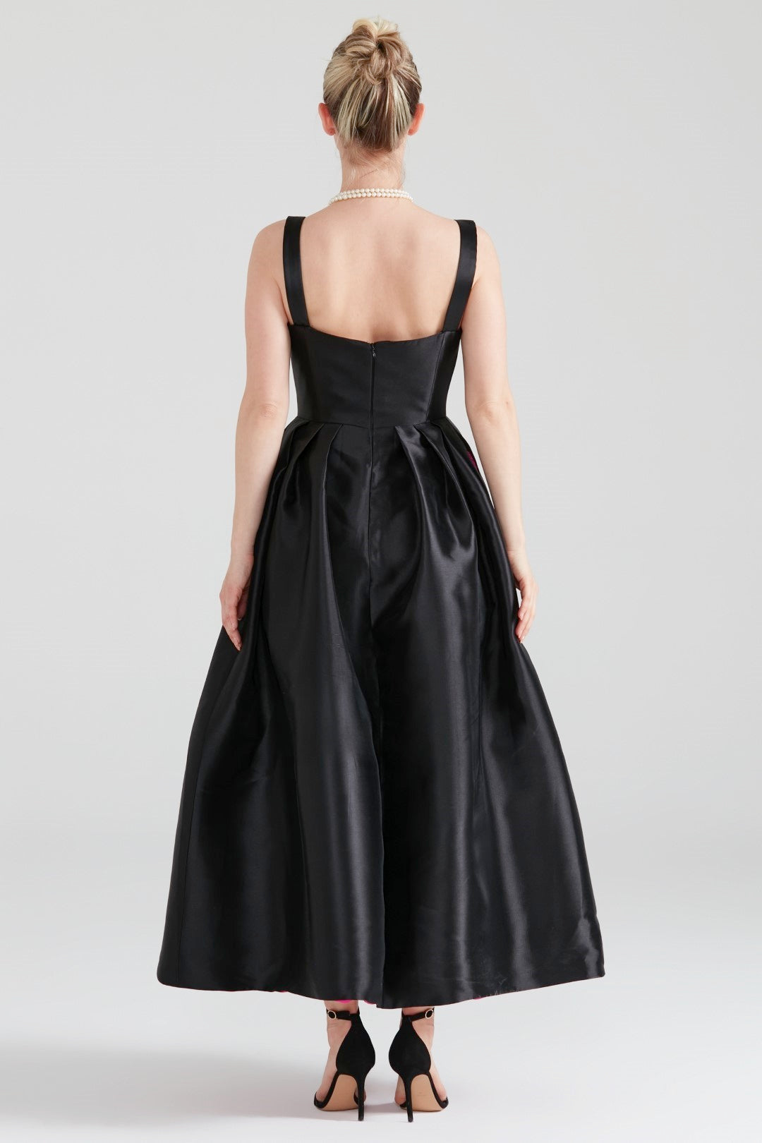 Dollie Bell-Cuddly Charm Düz Yaka Midi Elbise Siyah-Lover Doll, Platform-1-Milagron.com