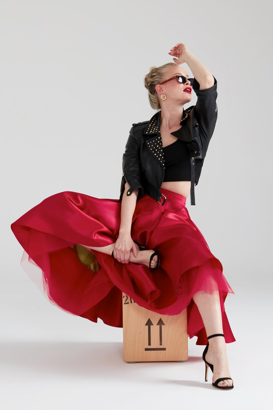 Dollie Bell-Fever Pileli Tül Detaylı Midi Etek Kırmızı-Lover Doll-5-Milagron.com