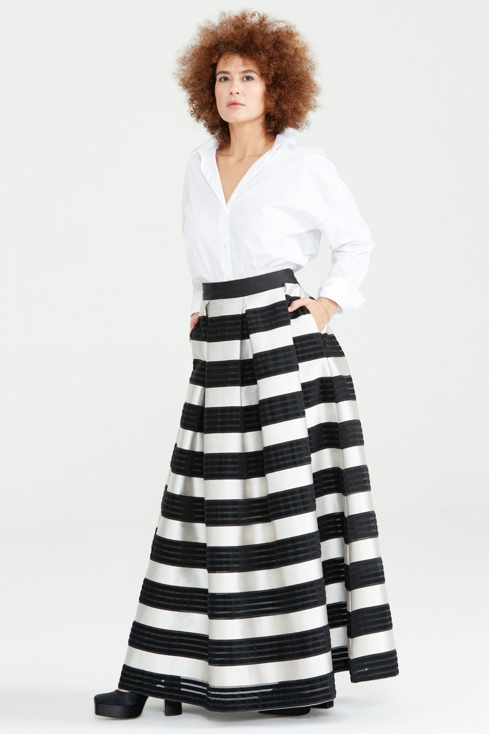 Dollie Bell-Twinkle Pileli Maxi Etek Siyah Beyaz çizgili-Flaming Star-6-Milagron.com