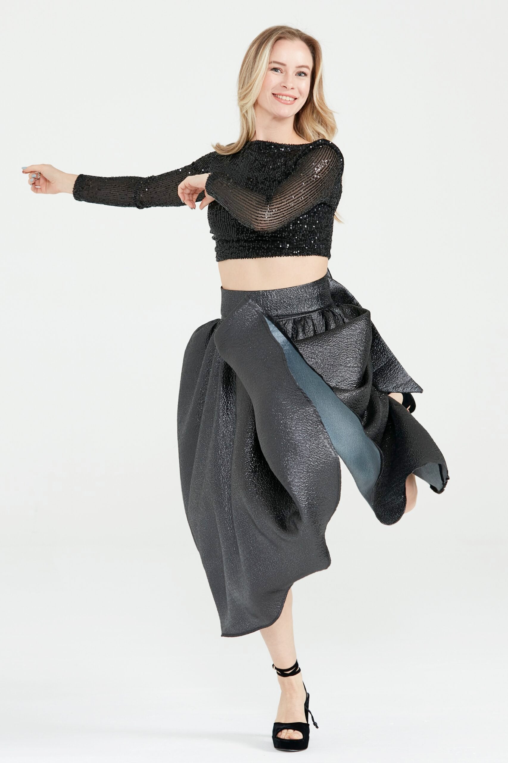 Dollie Bell-Wishing Star Büzgülü Midi Etek / Siyah-Etek-3-Milagron.com