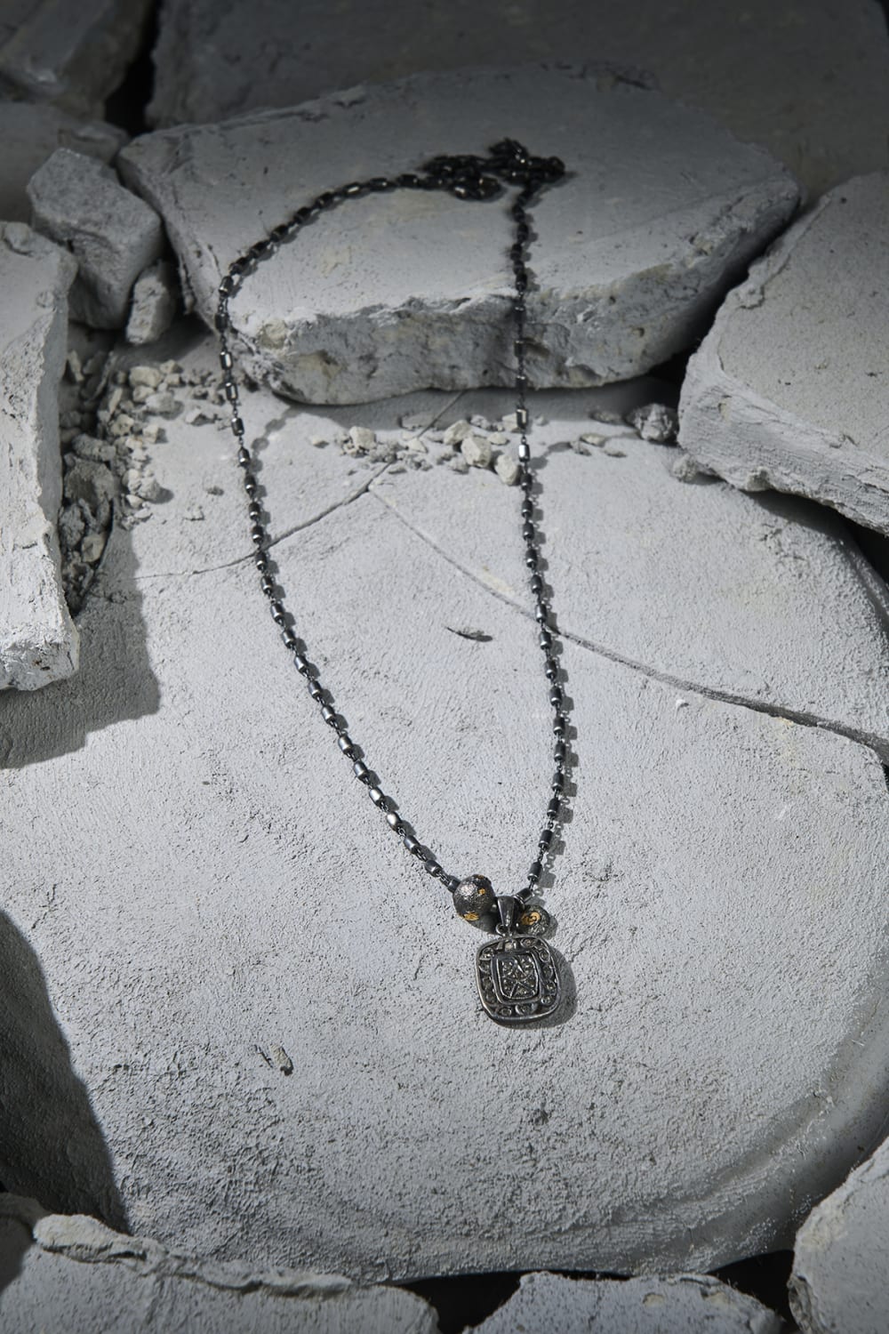 Dunkel Design-Ezop Elmasl Gümüş Kolye-Kolye-4-Milagron.com