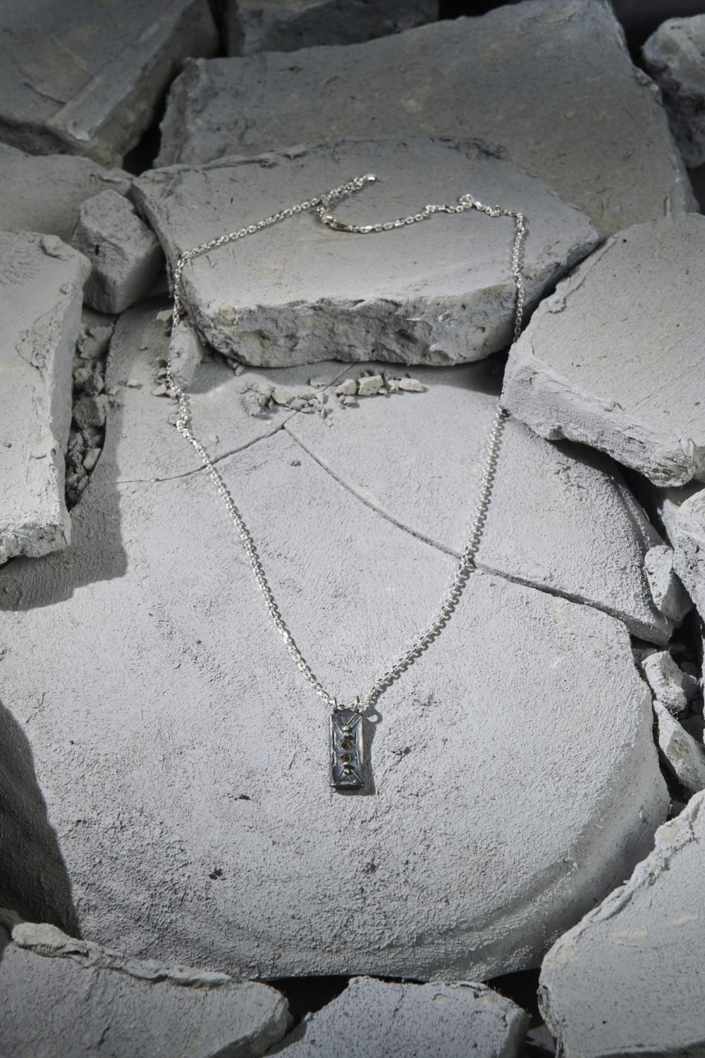 Dunkel Design-Urien Gümüş Kolye-Kolye-4-Milagron.com