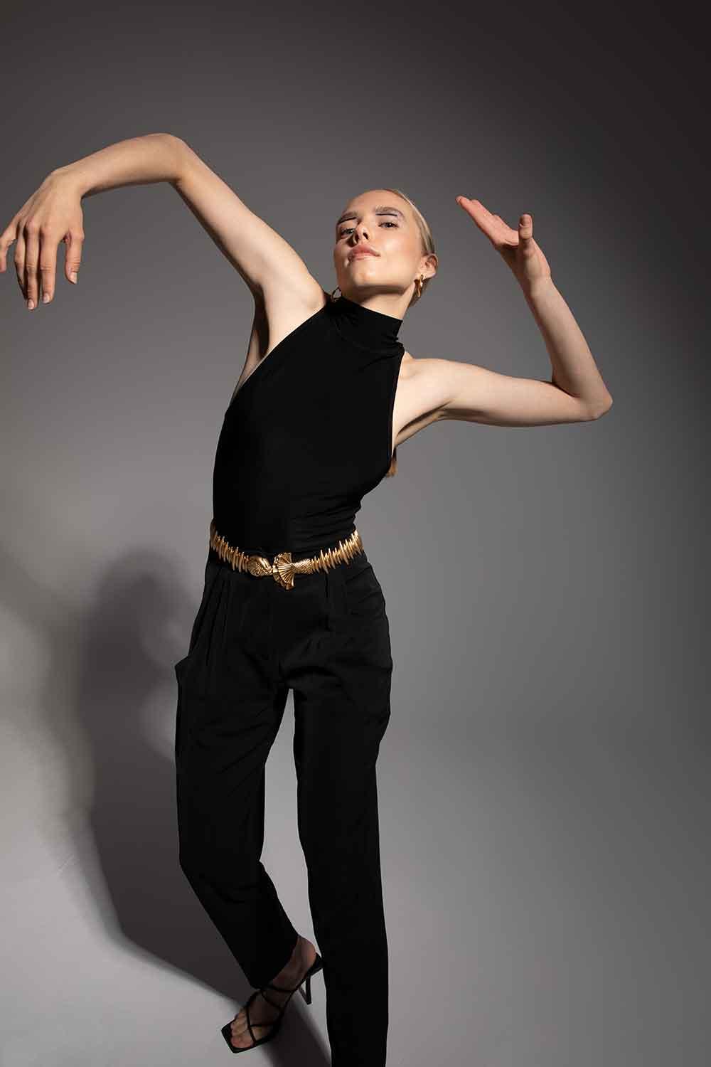 Duygu Demirel-Black Winget Body-Top-8-Milagron.com