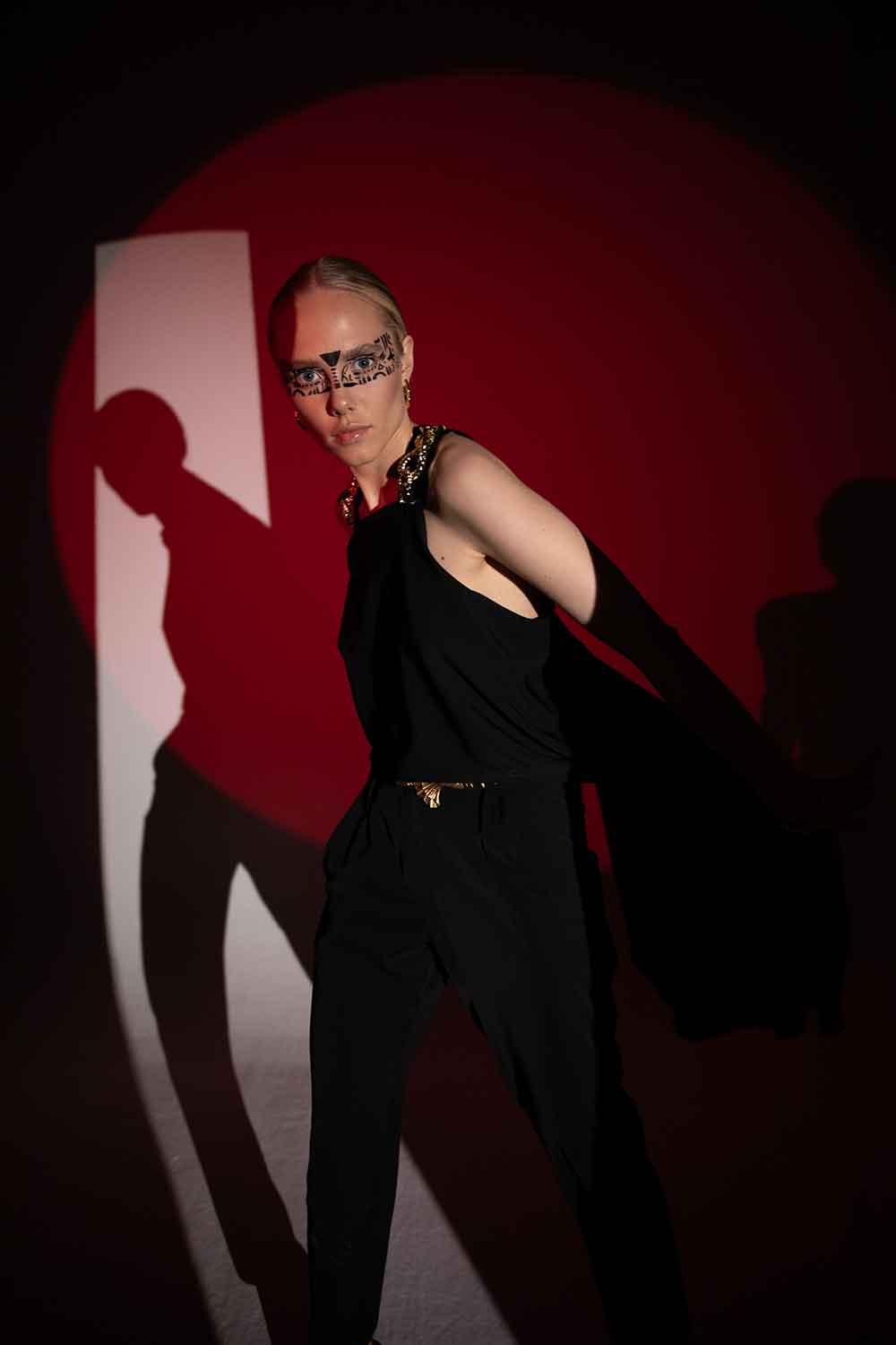 Duygu Demirel-Crane Bird B.-Top-14-Milagron.com