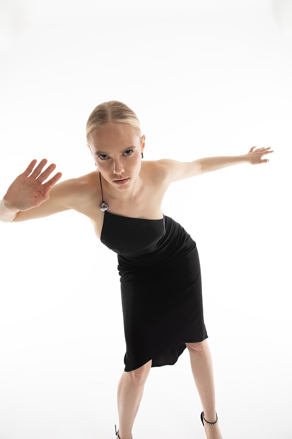 Duygu Demirel-Javan Myna-Elbise-9-Milagron.com