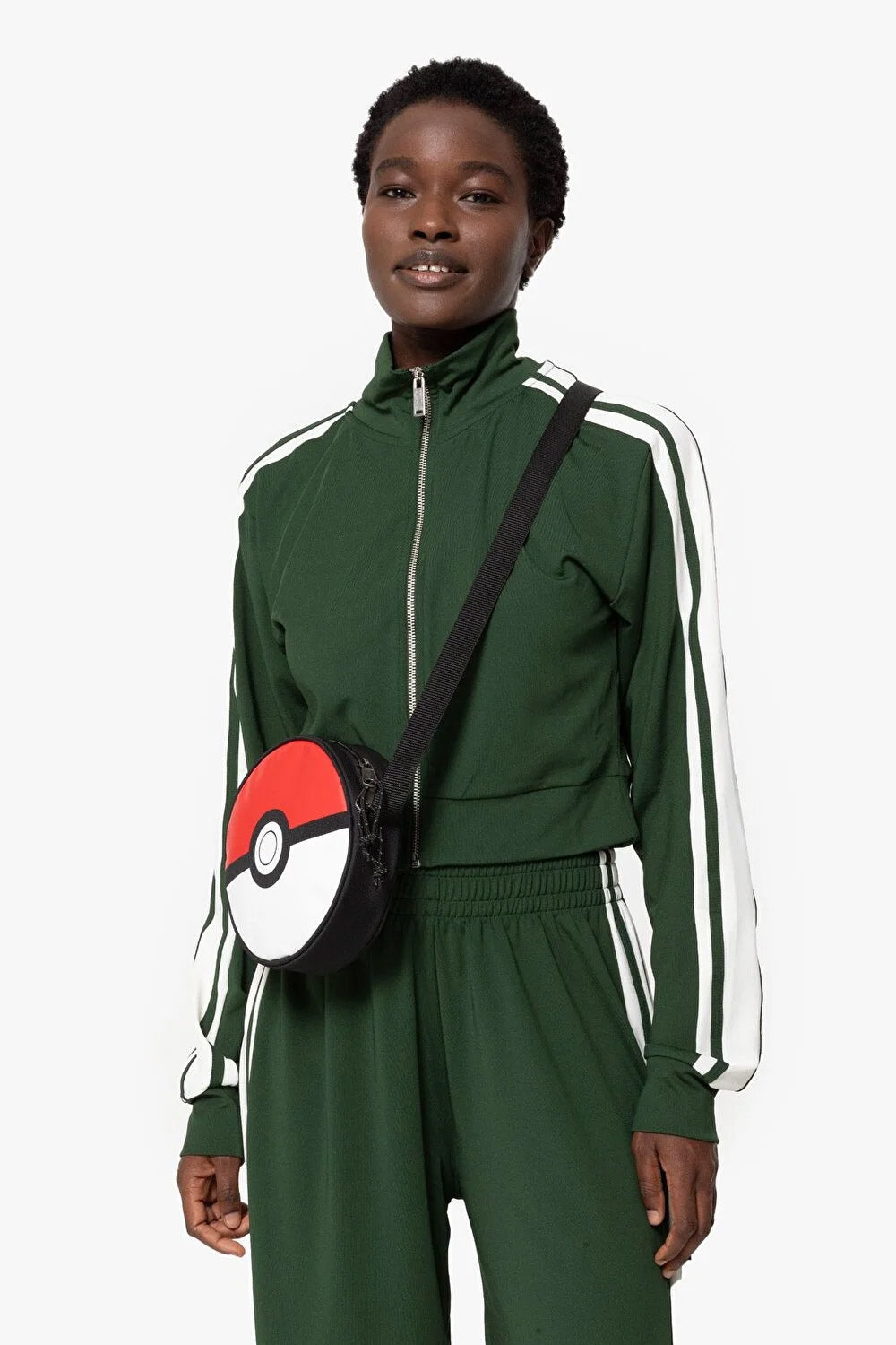 Eastpak-Ada Pokemon Ball-Omuz Çantası-4-Milagron.com