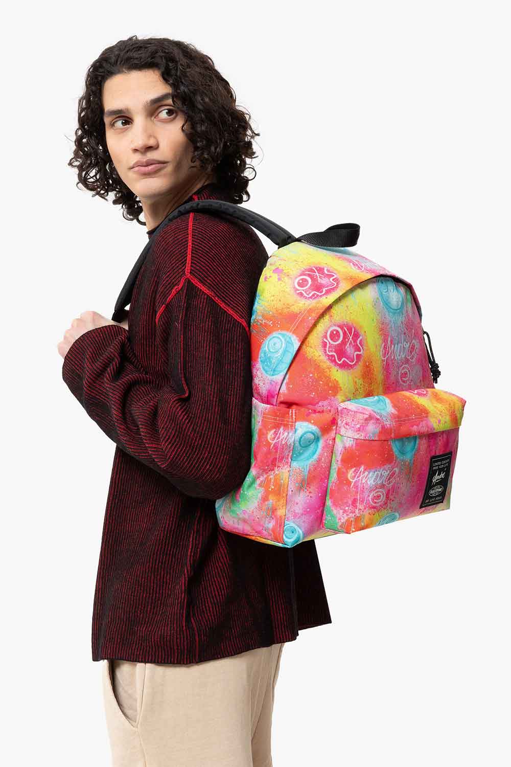 Eastpak-Andre x Eastpak Day Pak'r Fluo Clouds-Sırt Çantası-2-Milagron.com