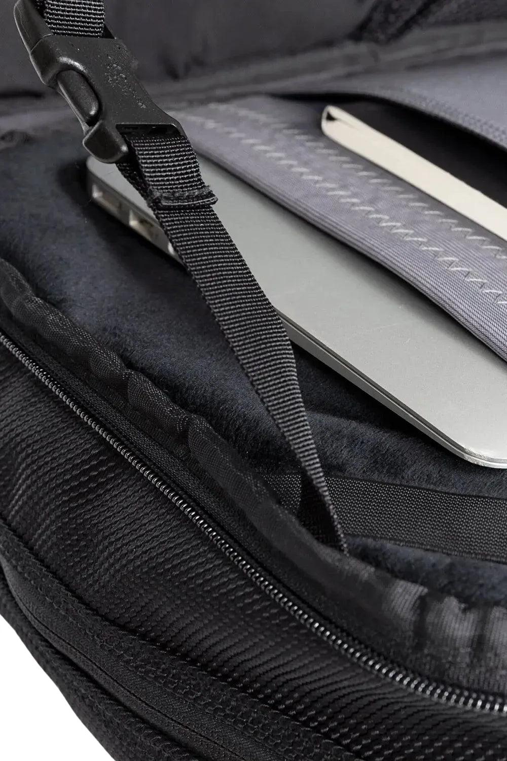 Eastpak-Cnnct Office Cnnc Coat-Sırt Çantası-5-Milagron.com