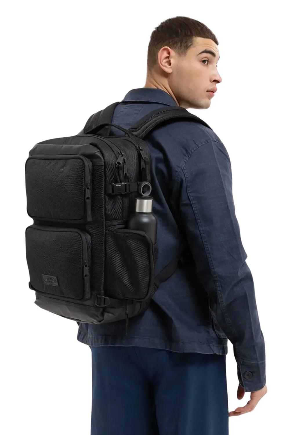 Eastpak-Cnnct Office Cnnc Coat-Sırt Çantası-7-Milagron.com