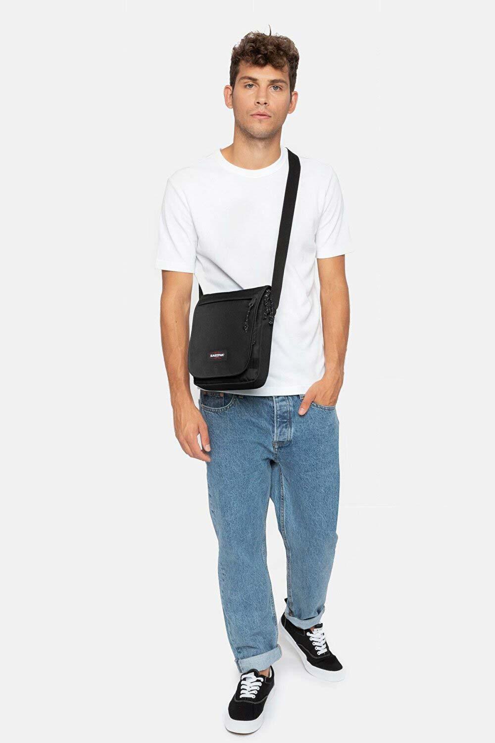 Eastpak-Flex Black-Bel Çantası-7-Milagron.com