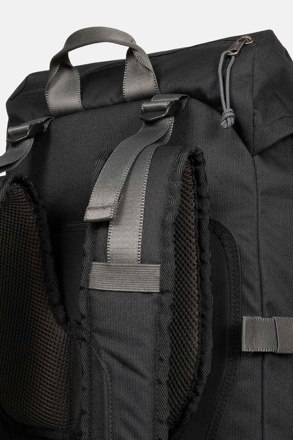 Eastpak-National Geographic Hiking Pack Black-Sırt Çantası-5-Milagron.com