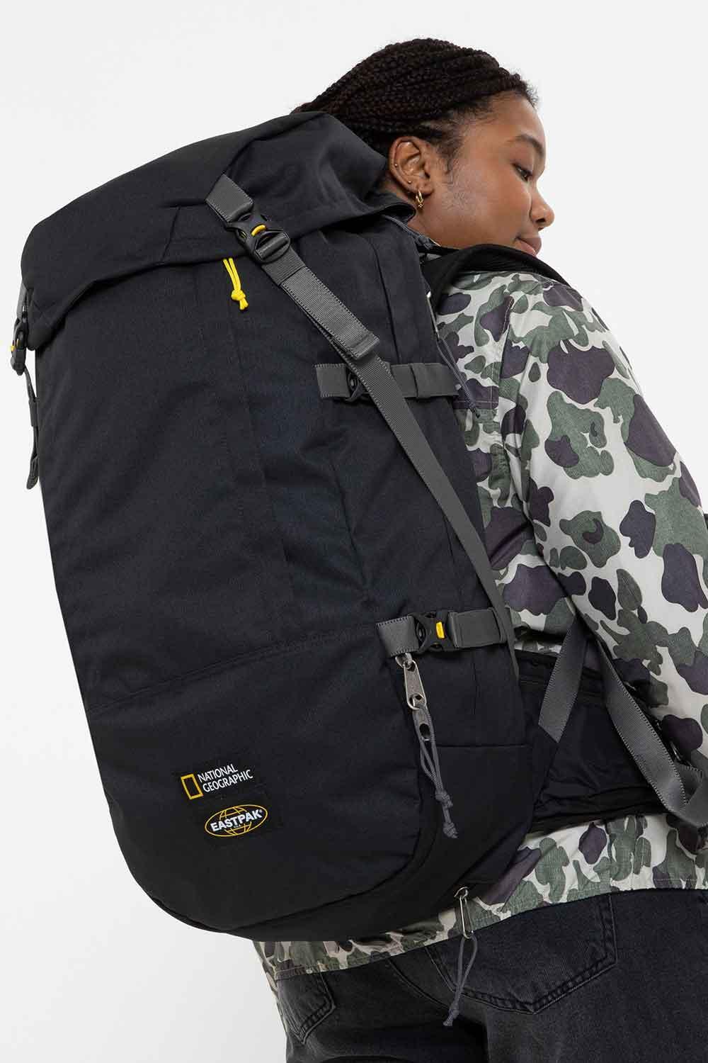Eastpak-National Geographic Hiking Pack Black-Sırt Çantası-7-Milagron.com