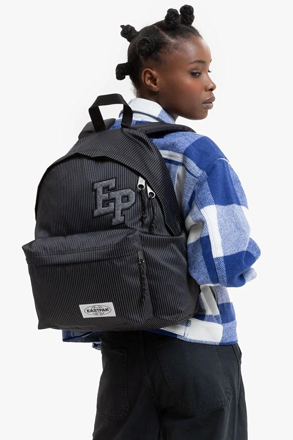 Eastpak-Padded Pak'r Base EP Black-Sırt Çantası-3-Milagron.com
