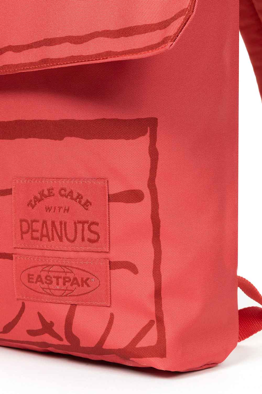Eastpak-Peanuts x Eastpak Snoopy House Peanuts Doghouse-Sırt Çantası-3-Milagron.com