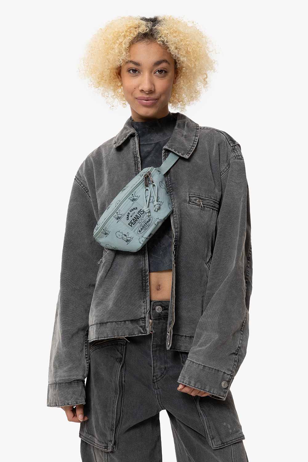 Eastpak-Peanuts x Eastpak Springer Peanuts Mint-Bel Çantası-1-Milagron.com