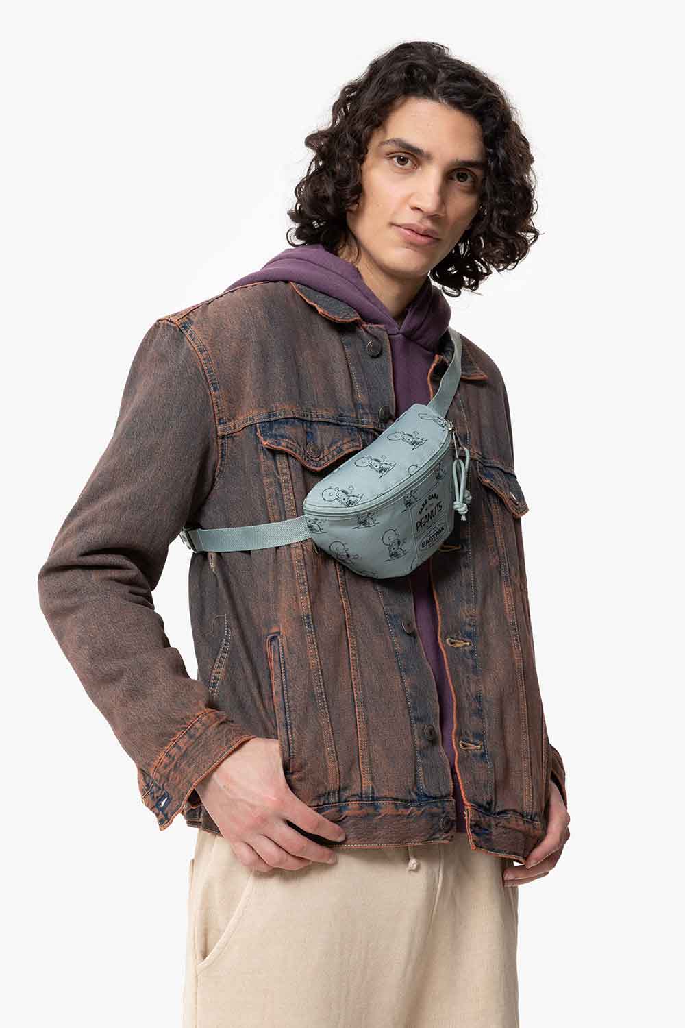 Eastpak-Peanuts x Eastpak Springer Peanuts Mint-Bel Çantası-2-Milagron.com