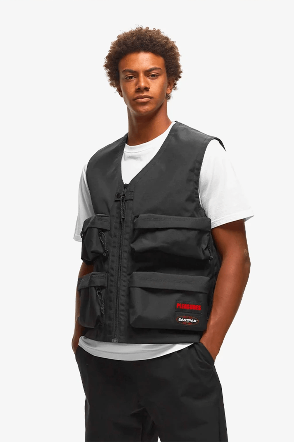 Eastpak-Pleasures Vest Spine-Ceket-1-Milagron.com