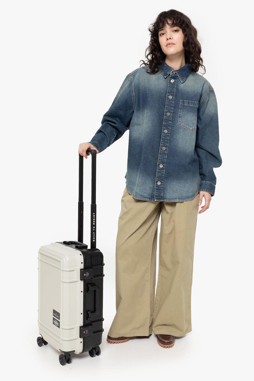 Eastpak-Resist'r Case S Basquiat Pegasus-Bavul & Seyahat Çantası-8-Milagron.com