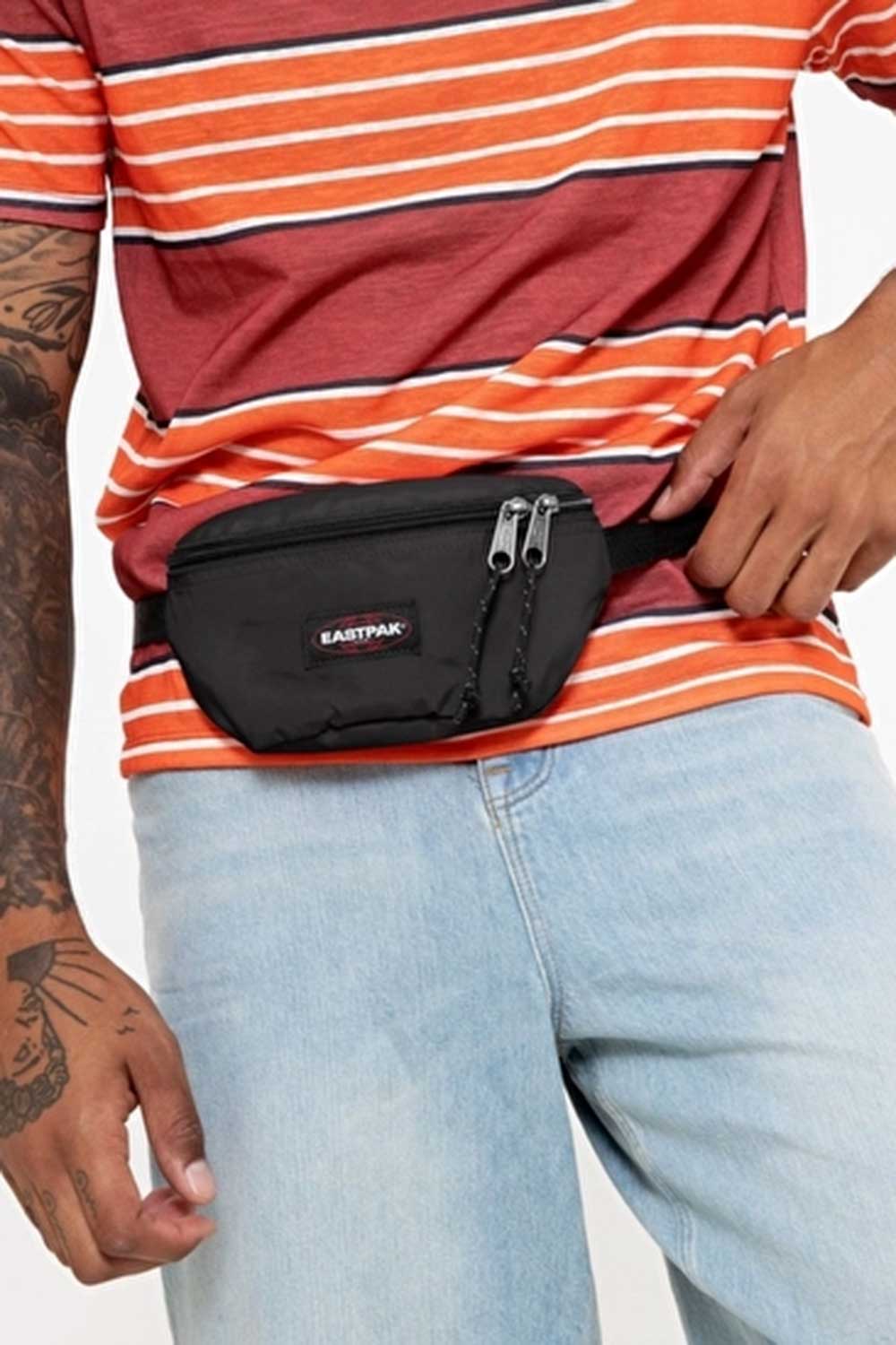 Eastpak-Springer Powr Powr Black-Bel Çantası-4-Milagron.com