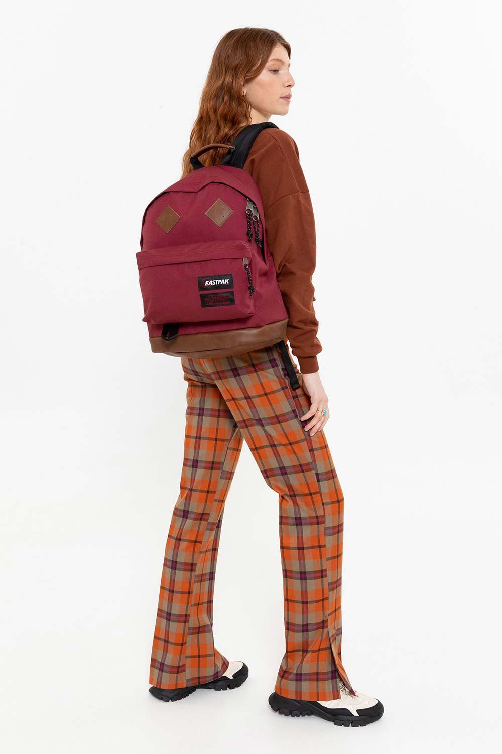 Eastpak-Stranger Things Merlot-Sırt Çantası-4-Milagron.com