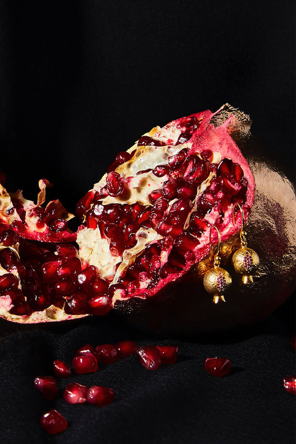 Ece London-Pomona Kadın Küpe-Küpe-4-Milagron.com