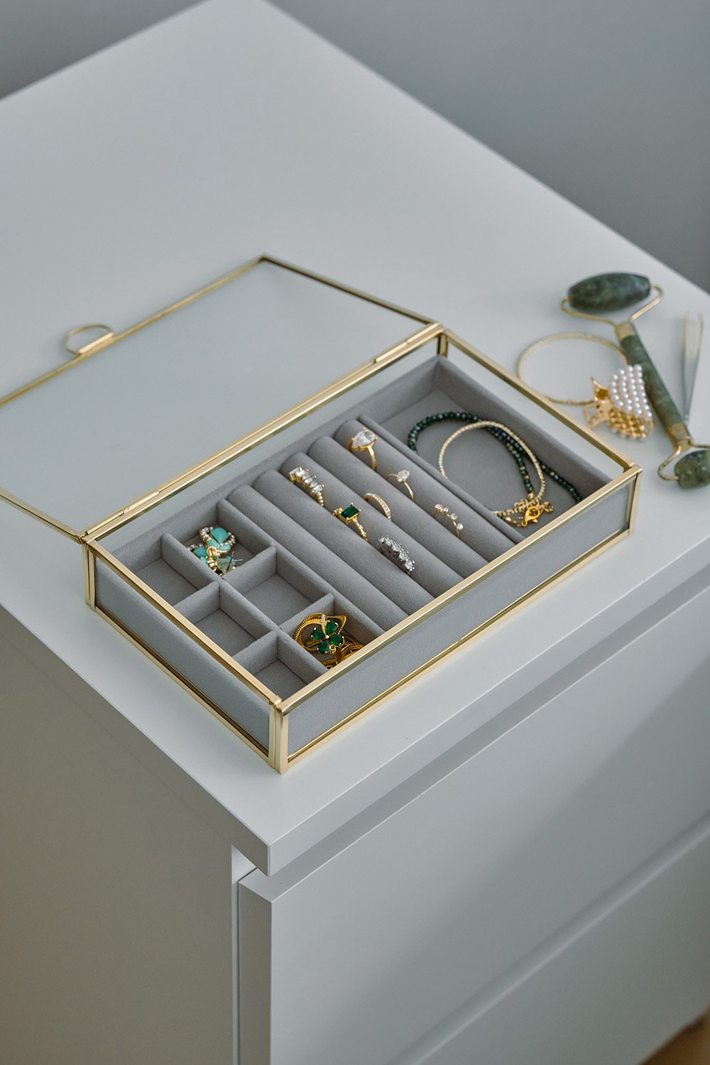 El Crea Designs-Organizer | Kadife | Bölmeli | Cam | Pirinç & Gold-Takı Standı-9-Milagron.com