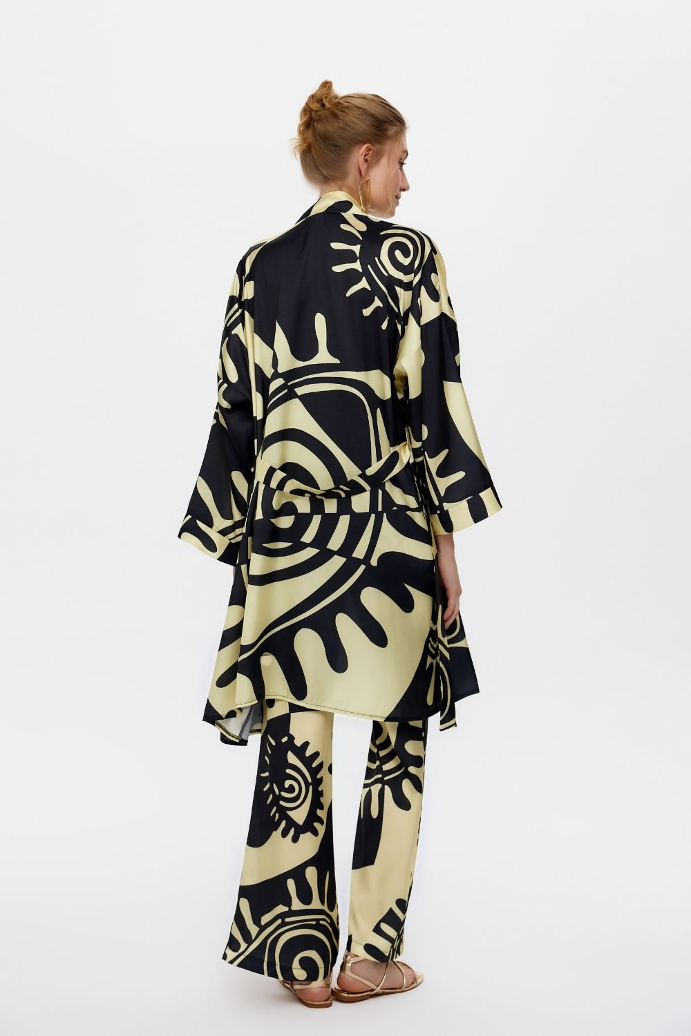 Eliphe-Rax Desenli Saten Kimono Ceket-Ceket-3-Milagron.com