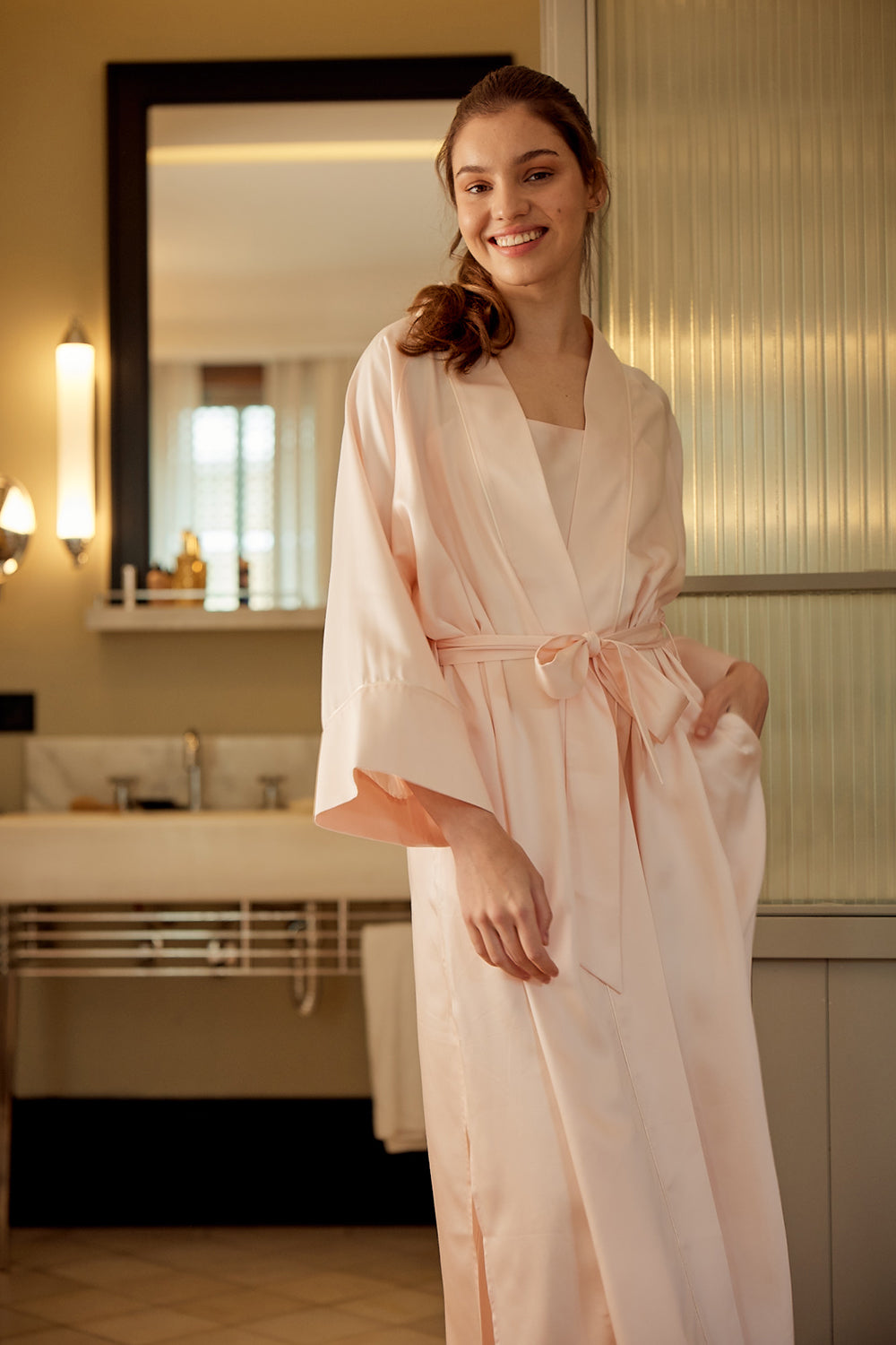 Elli2-Pink Champagne Kimono-Kimono-2-Milagron.com