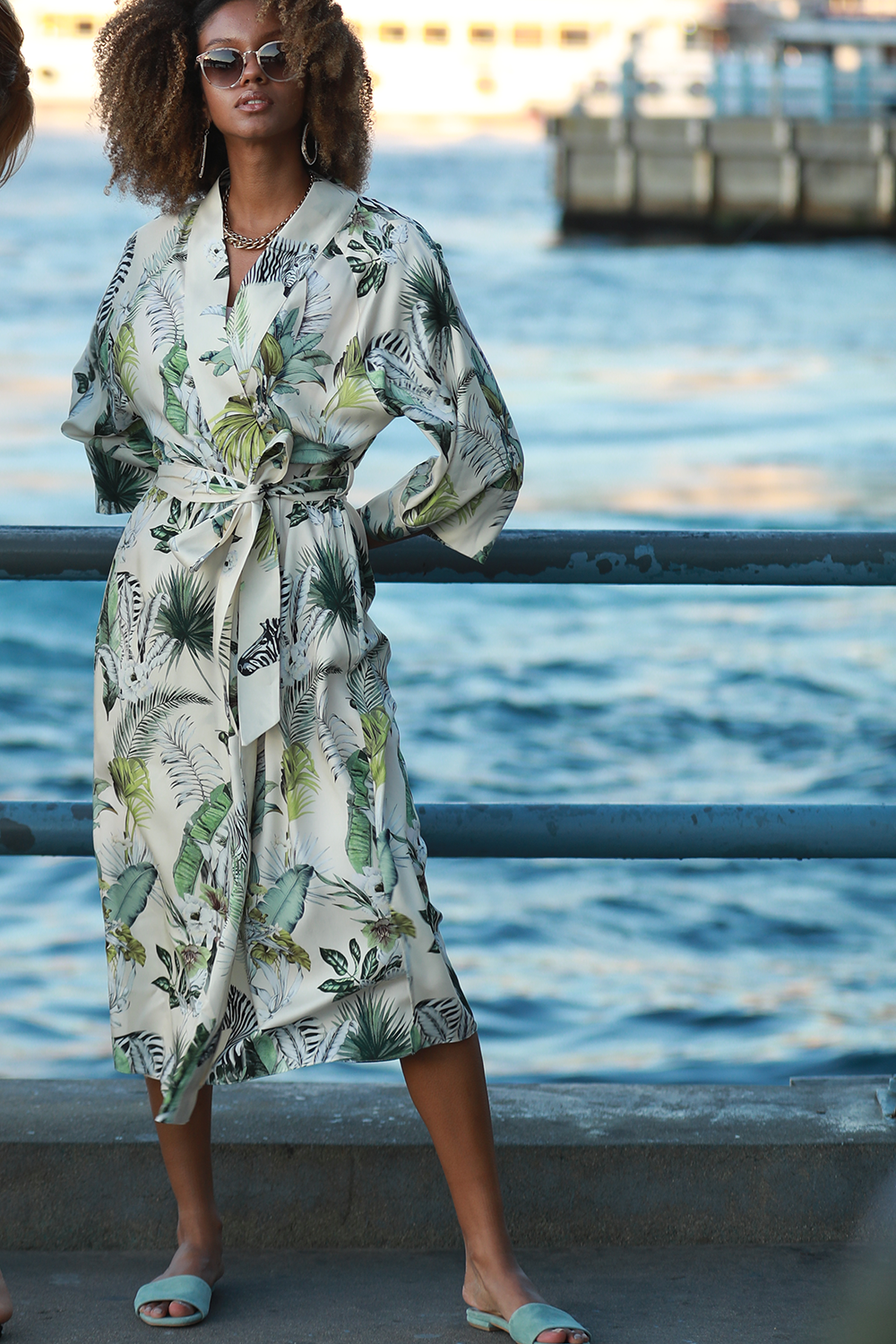 Elli2-Sandsheel Zebra Kimono-Kimono-3-Milagron.com