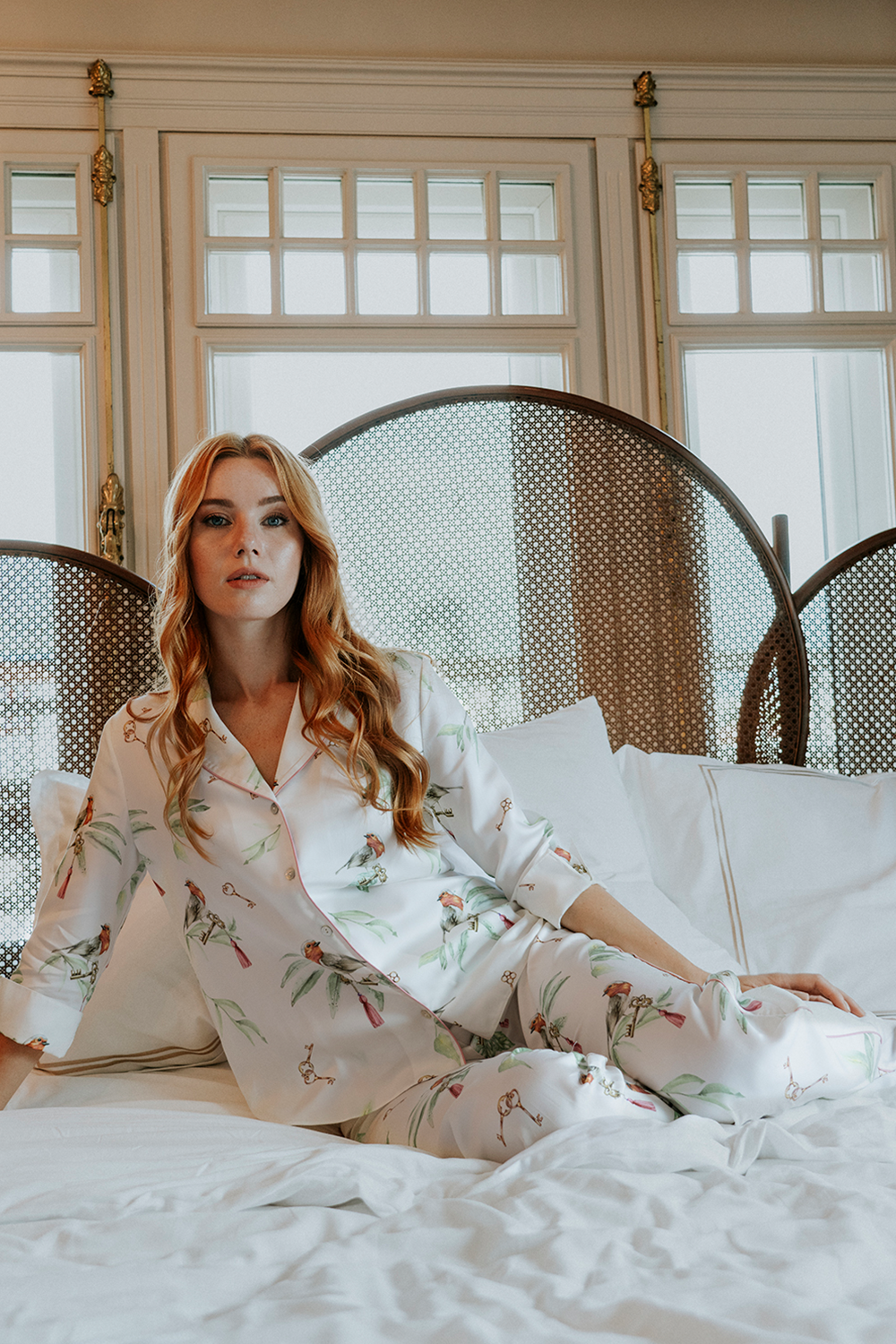 Elli2-White Blossom Birds-Pijama Takımı-2-Milagron.com