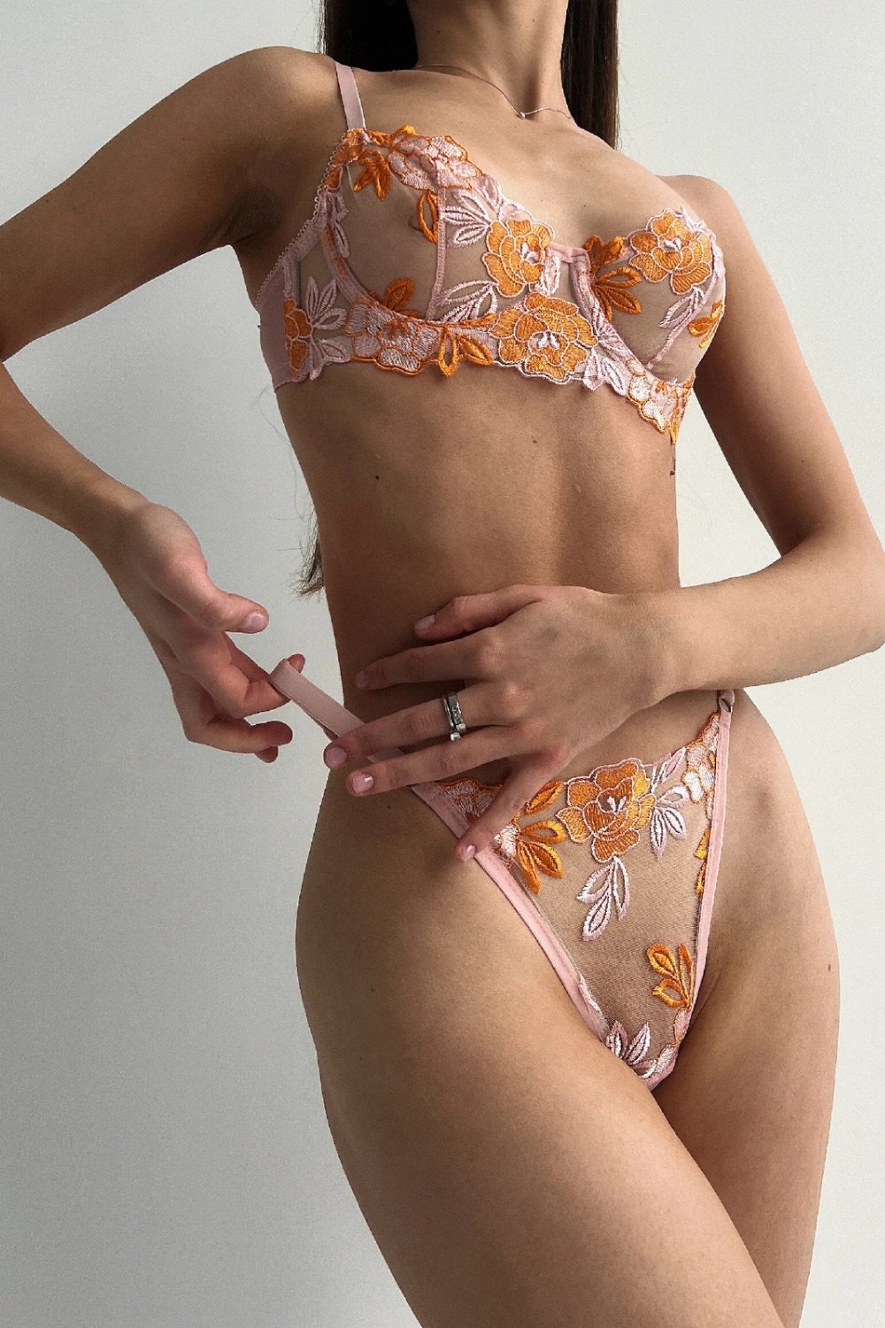 Elorian Couture Lingerie-Floral Whispers - Elly Bra Set-İç Giyim Setleri-3-Milagron.com