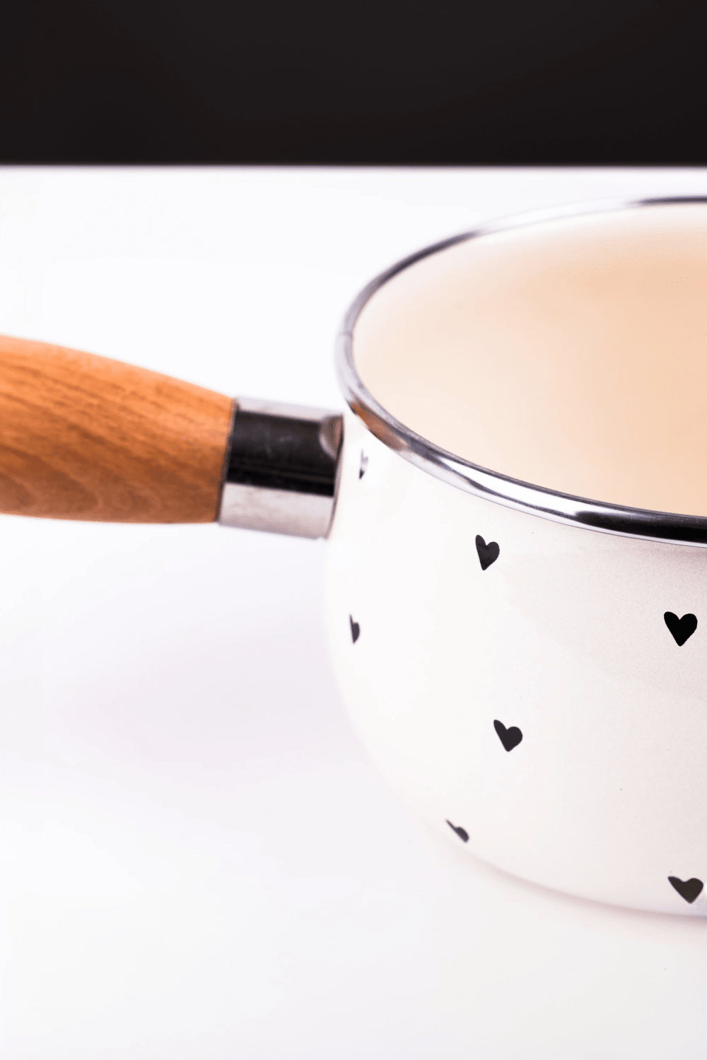 Emaylab-Black Cupid Tava 14cm (1,3 Litre)-Tabak & Kase-2-Milagron.com