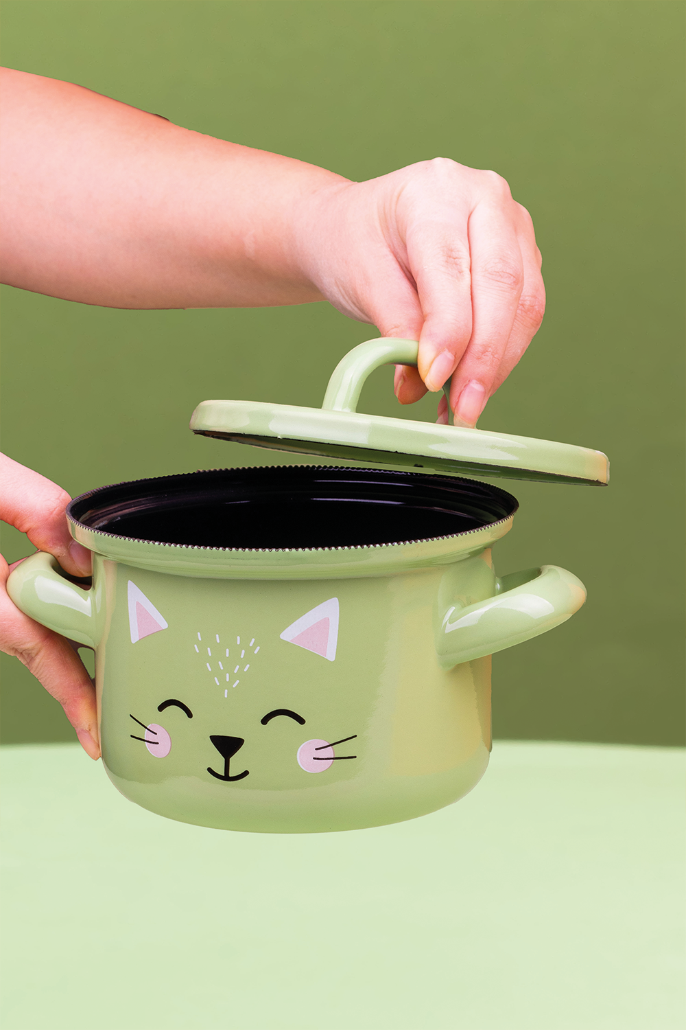 Emaylab-Little Cat Emaye 12cm Bebek Tenceresi (850 Ml)-Sunum Aksesuarları-1-Milagron.com