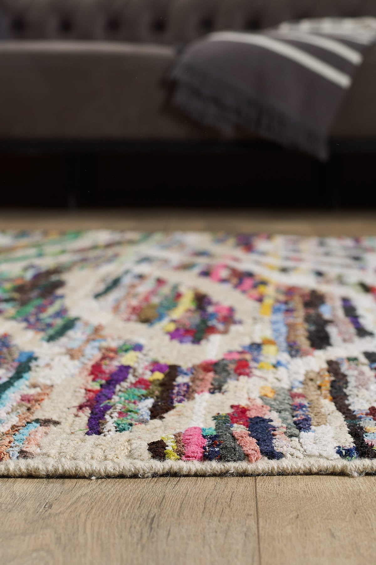 Empera-Antik Halı Recycle Etnik Desenli El Dokuması Salon Halısı E0007-4-Milagron.com