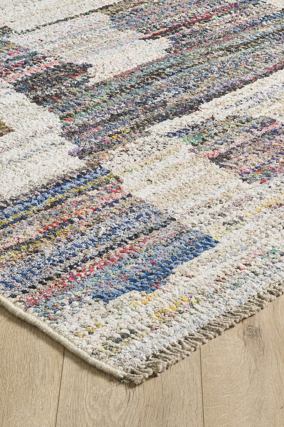 Empera-Antik Halı Recycle Etnik Desenli El Dokuması Salon Halısı E0009-2-Milagron.com