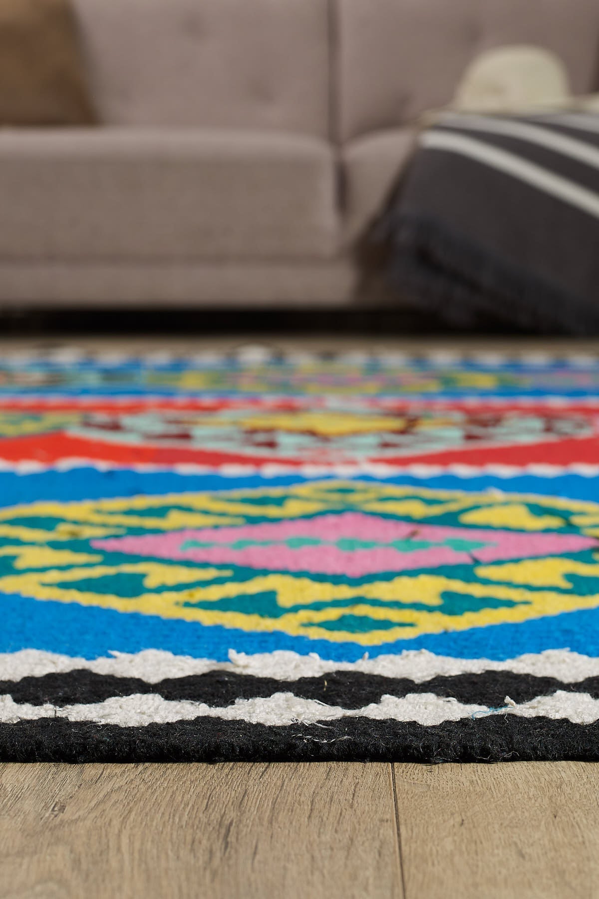 Empera-Antik Kilim Anadolu Etnik Desenli El Dokuması Kilim E0530-4-Milagron.com