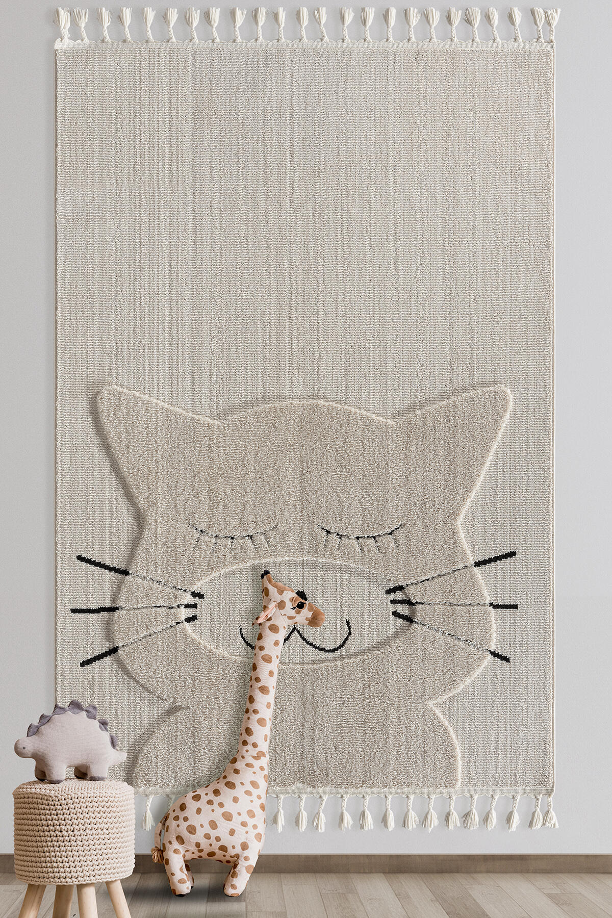 Empera-Kids Kitty Kedi Figürlü Çocuk Odası Halısı-2-Milagron.com