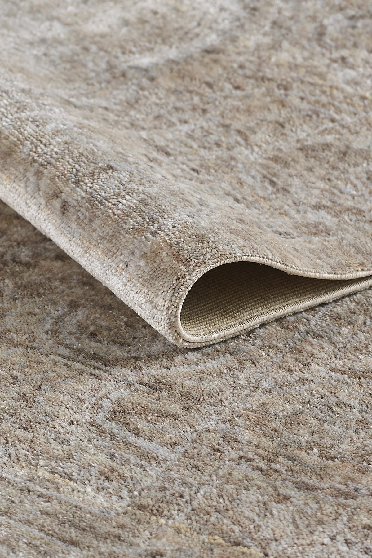 Empera-Palace Contour Klasik Eskitme Desenli Uşak Halısı-3-Milagron.com